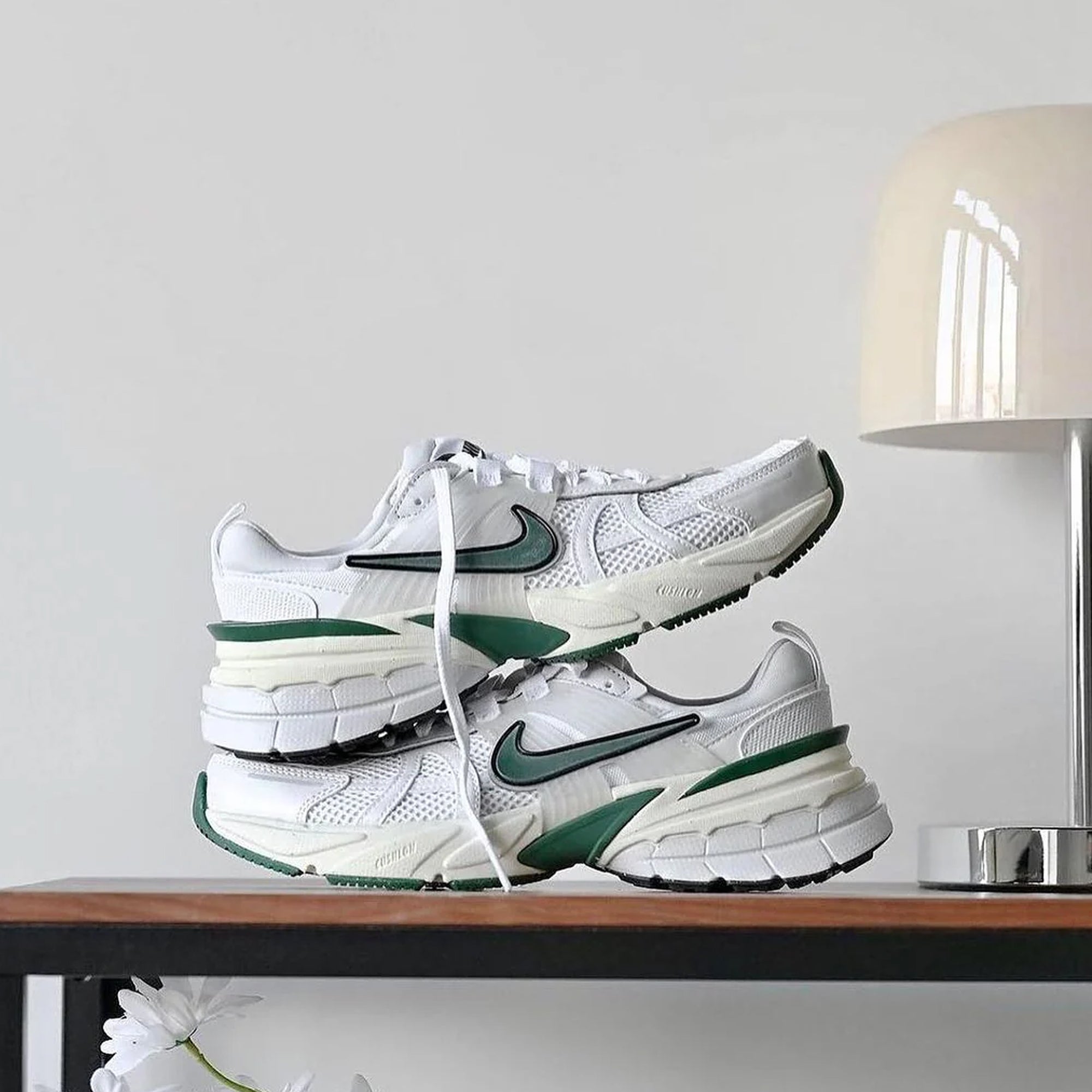 Nike V2K Run