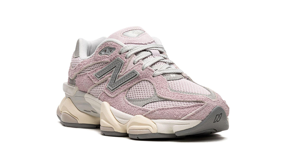 New Balance 9060 "December Sky"