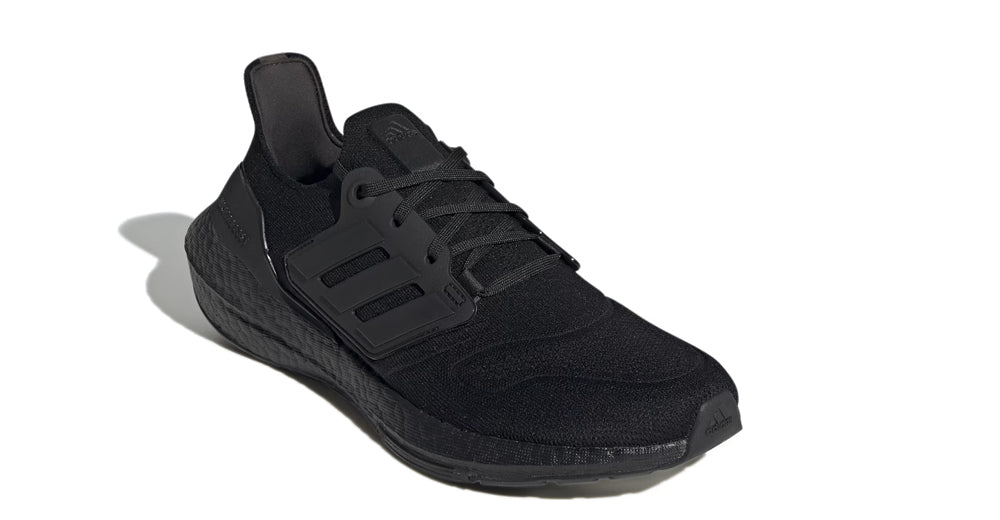 Adidas UltraBoost 22 "Black"