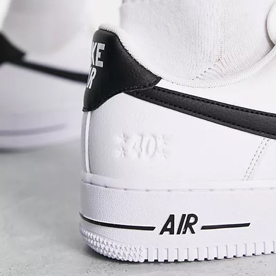 Nike Air Force 1 Low 40th Anniversary "White Black"