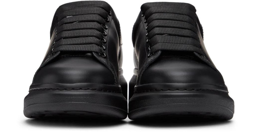 Alexander McQueen  Oversized 'All Black'